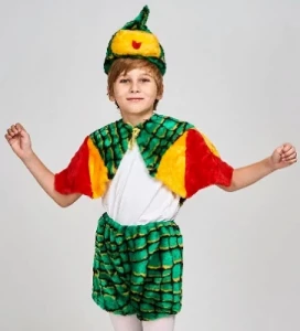 Новогодний костюм на мальчика 3-4 года 800 рублей