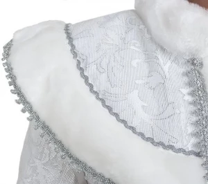 Новогодний костюм Снегурочка «Классика М» для женщин
