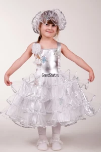 Детский новогодний карнавальный костюм Снежинка «Серебро» для девочек